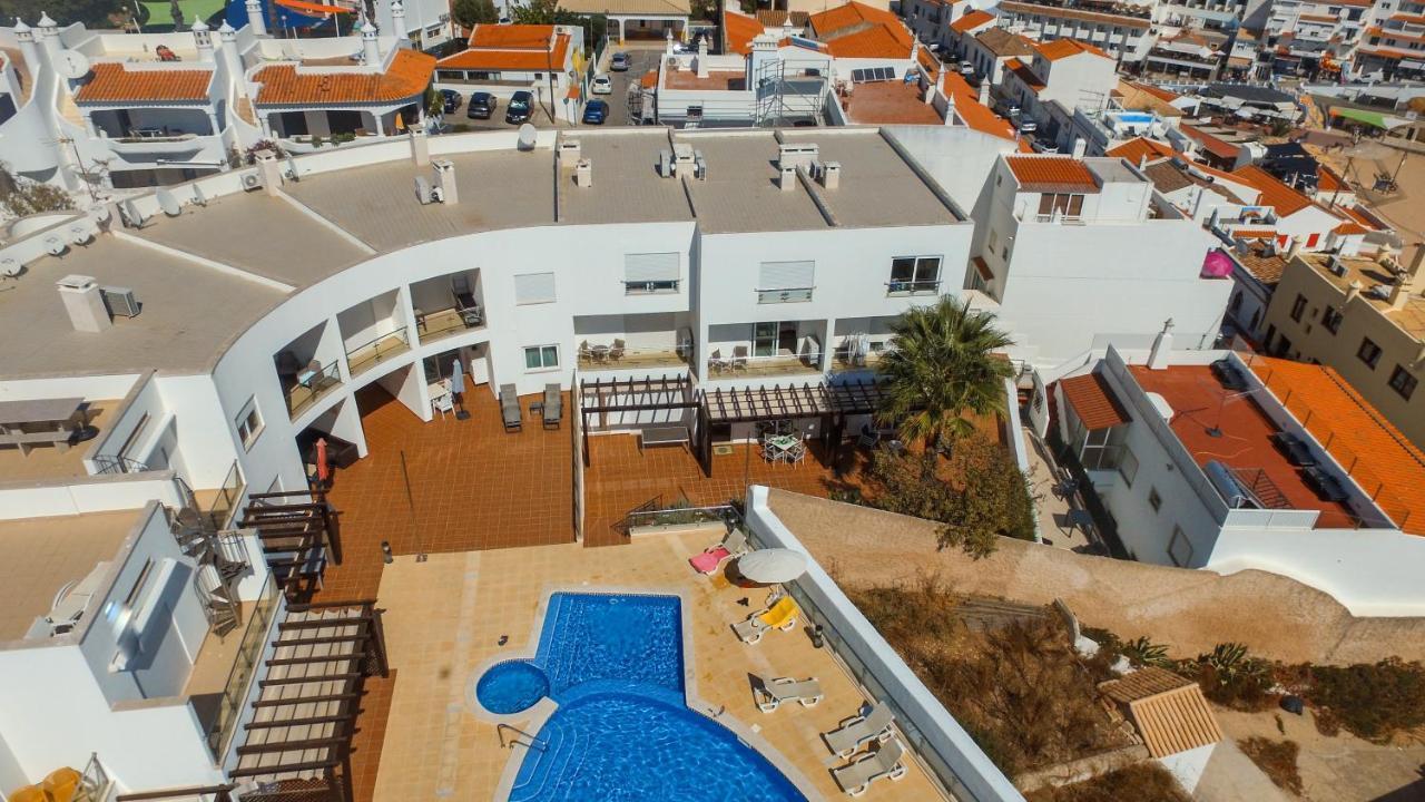 Cliff-Top Townhouse With Stunning Ocean Views Карвоейро Екстериор снимка