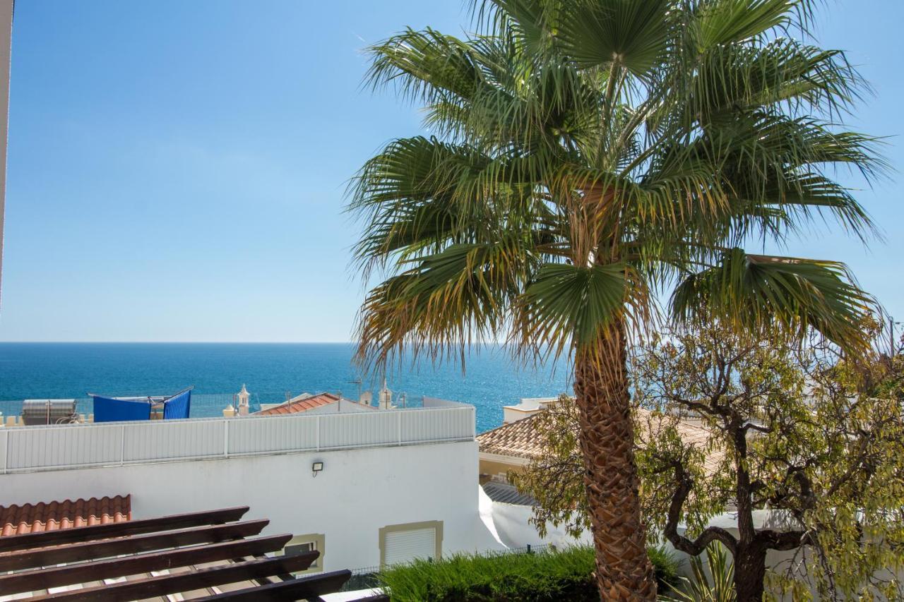 Cliff-Top Townhouse With Stunning Ocean Views Карвоейро Екстериор снимка